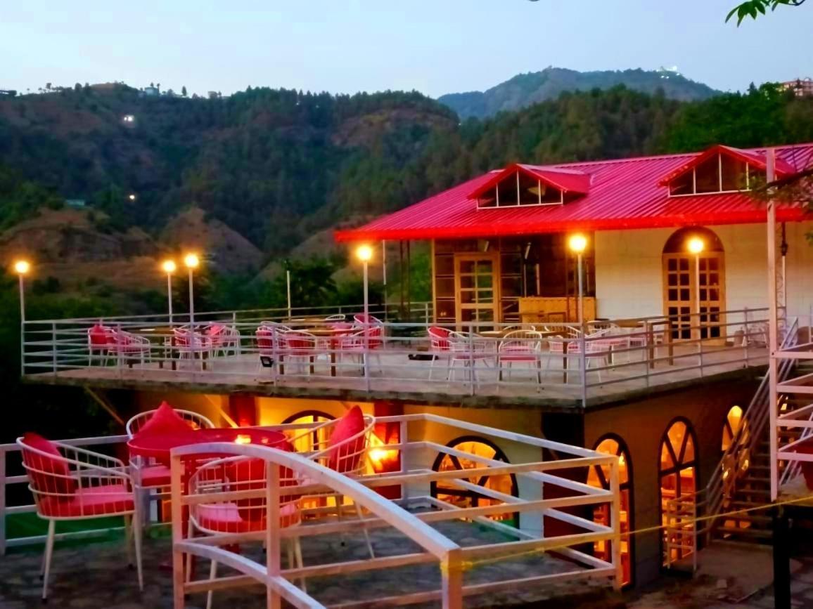 Aamod At Shoghi Luxury Cottage Resort Shimla Exteriör bild