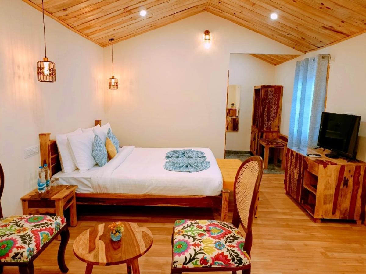 Aamod At Shoghi Luxury Cottage Resort Shimla Exteriör bild