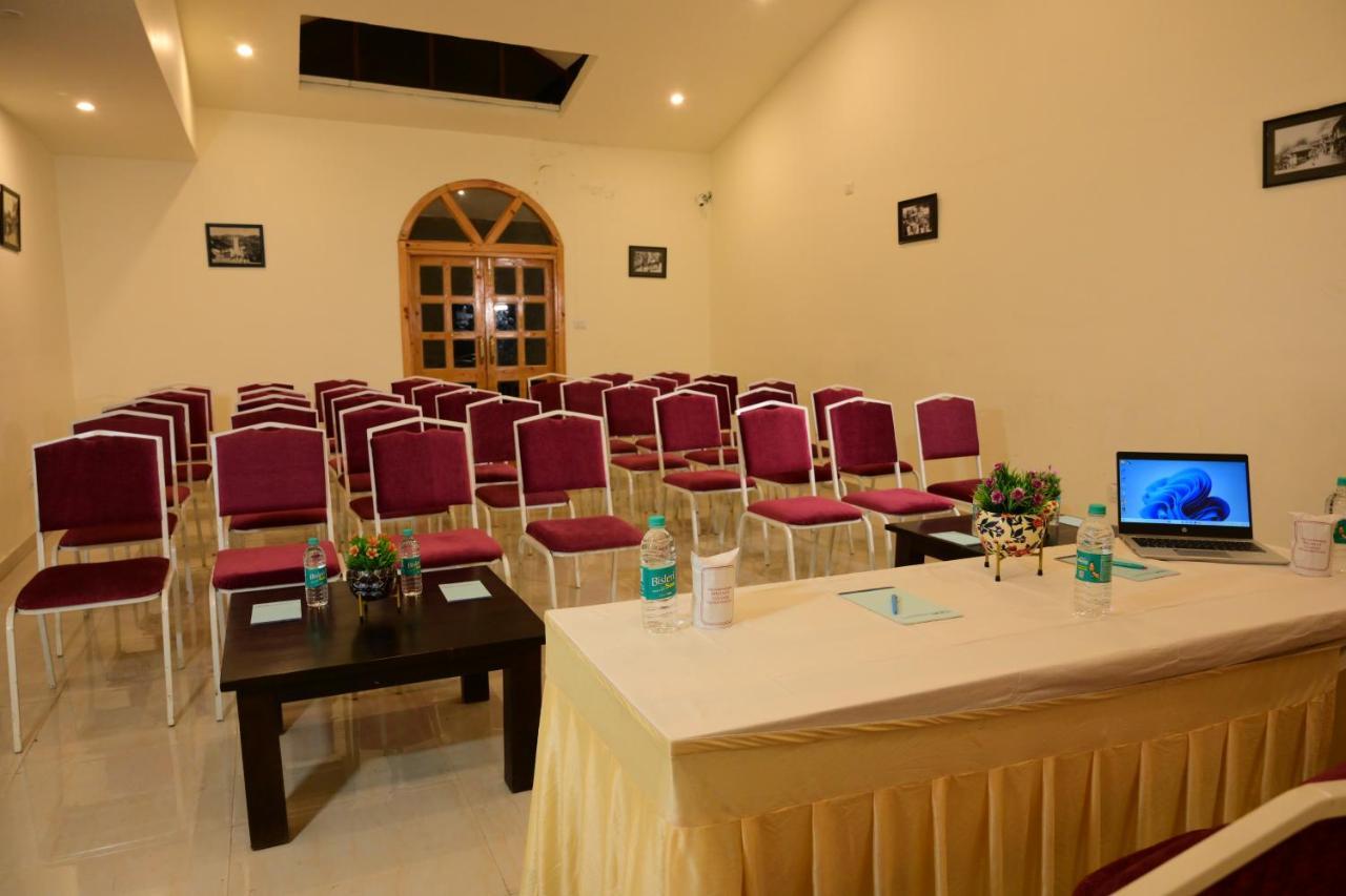 Aamod At Shoghi Luxury Cottage Resort Shimla Exteriör bild